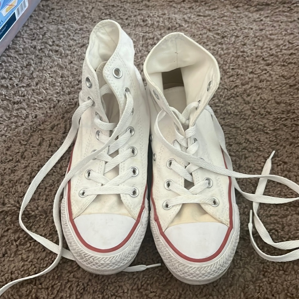White converse
